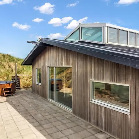 Eicke - 20m From The Sea By Interhome